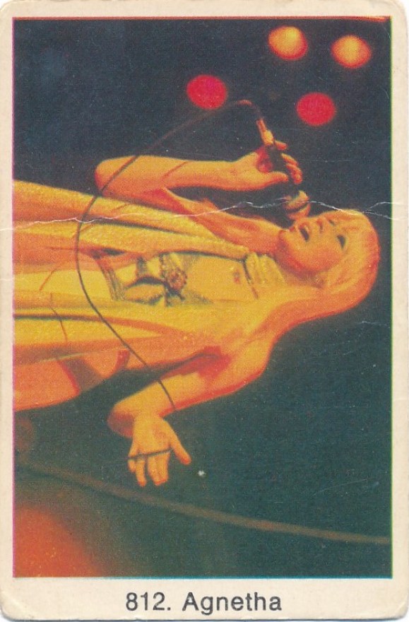812a
